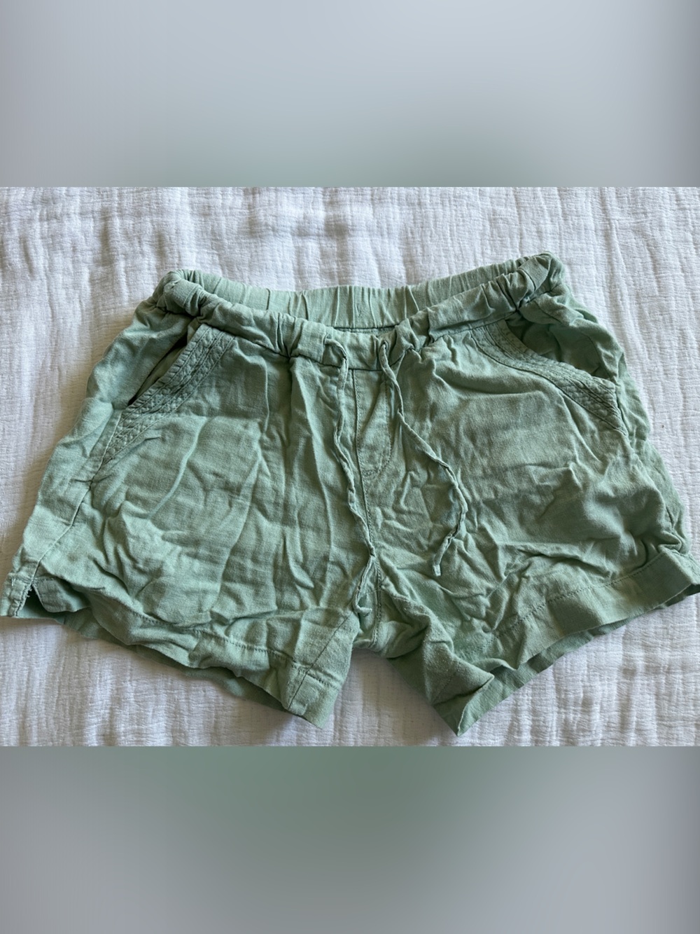 Briggs Light Sage Green Drawstring Linen-Blend Shorts